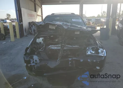 2005 Mazda Tribute S z USA, uszkodzony, nr VIN 4F2YZ04135KM00884